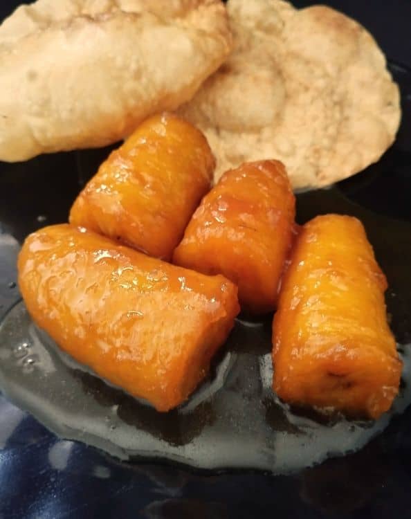 Chenda Muriyan (Ripe Banana Relish)/ Pazham Nurukku recipe