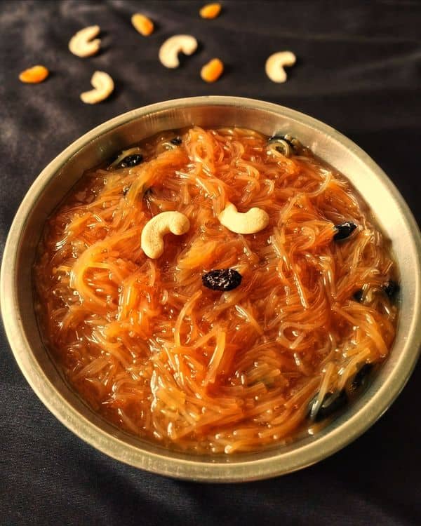 Vermicelli Kesari (Semiya Kesari) recipe