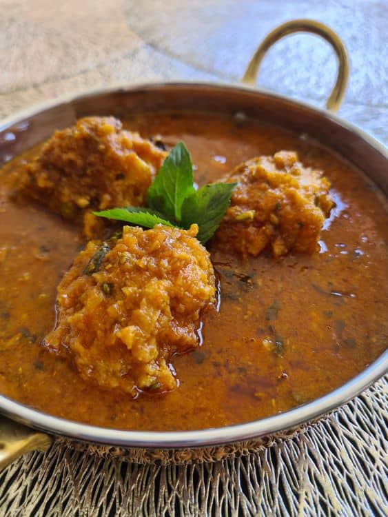 Bottle Gourd (Lauki) Kofta Curry recipe