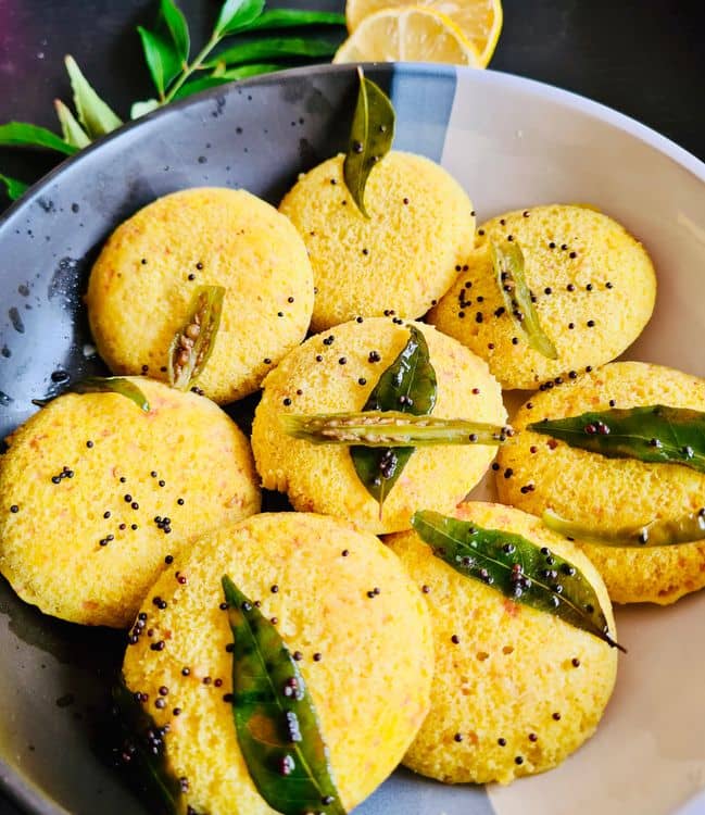 Khaman Dhokla (Instant) recipe