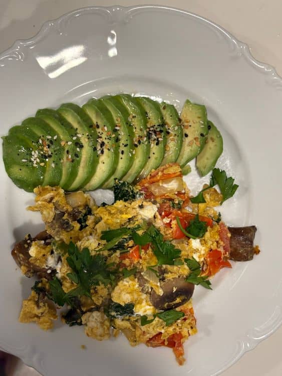 Turmeric Veggie Omelette with Lemon Avocado recipe