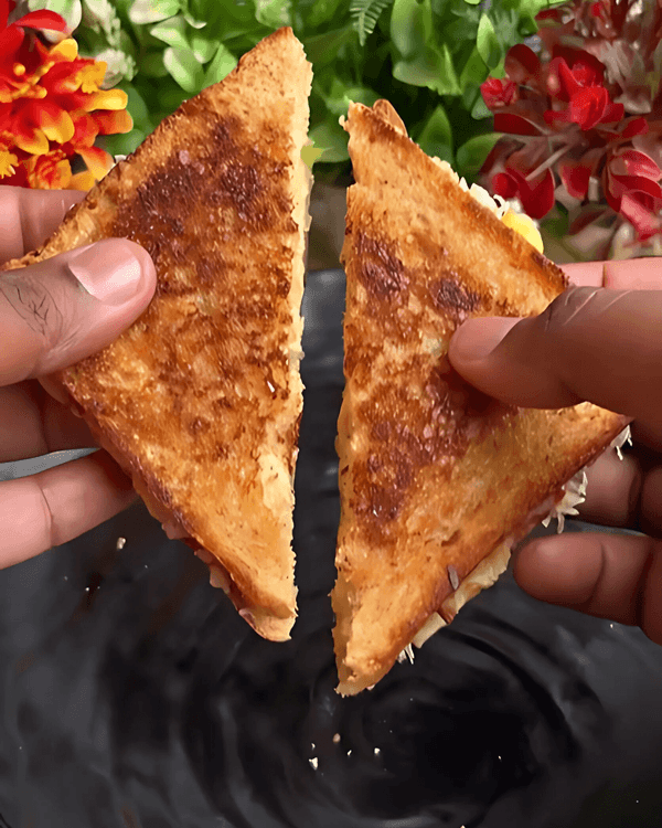 Cheesy Aloo Sandwich recipe