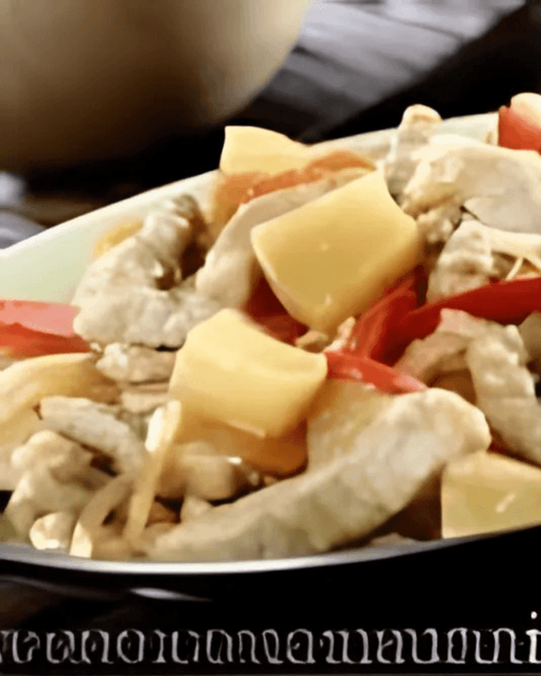 Pork Tenderloin with Bean Sprouts and Pineapple recipe