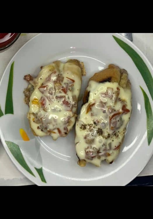 EASY TOMATOES BRUSCHETTA recipe