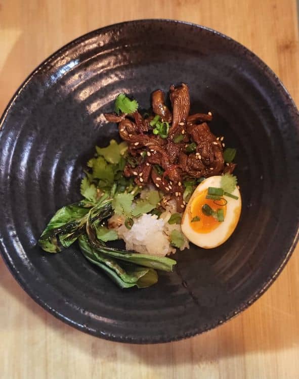 Lu Rou Fan (Braised Beef Rice Bowl) recipe