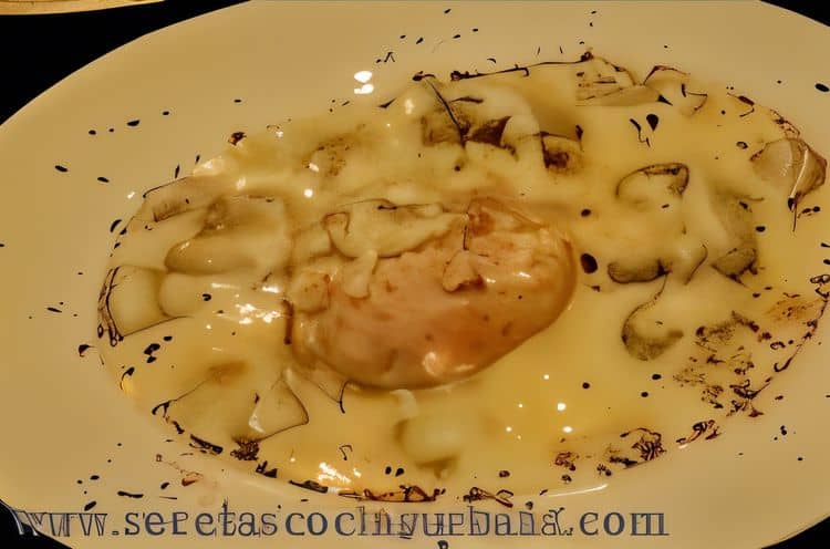 Chicken Breasts with Smooth Mushroom Sauce recipe