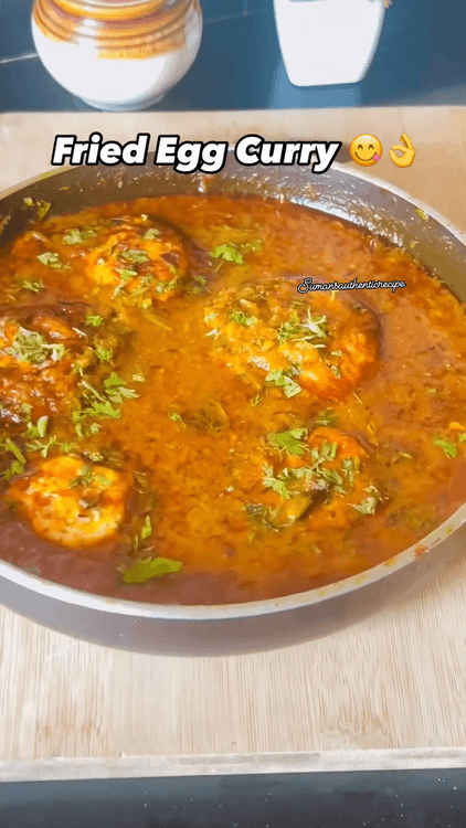 Fried Egg Curry recipe