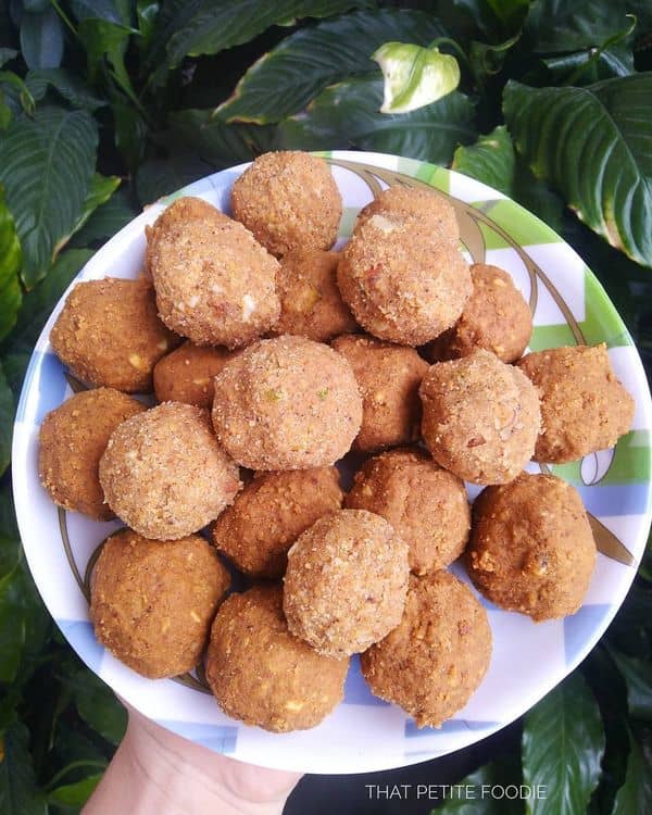 Besan Ladoo recipe