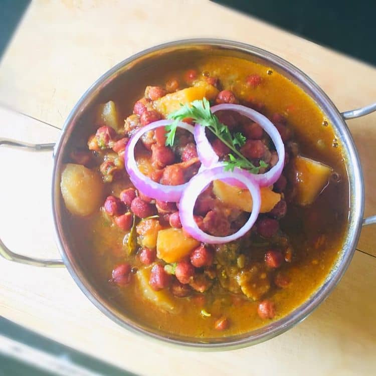 Kale Chane Ki Sabji recipe