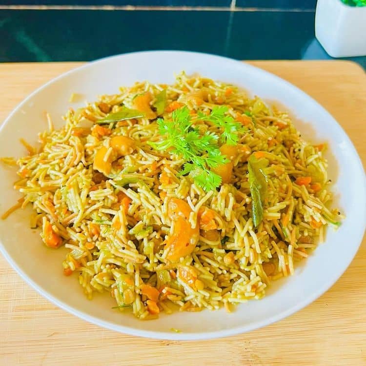 Dhaniya Wali Millet Vermicelli Upma recipe