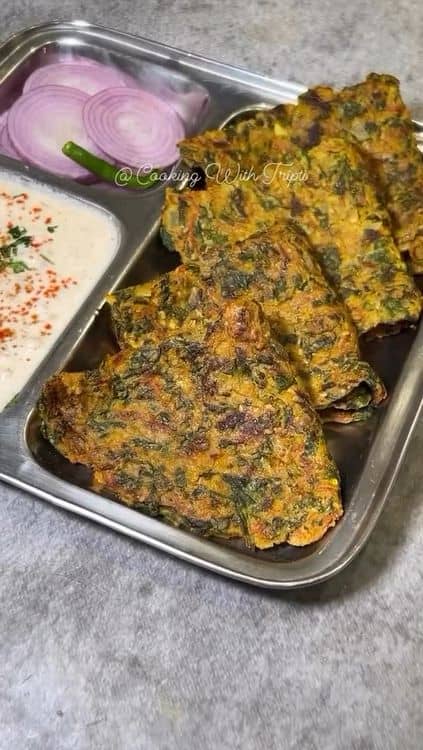 Spinach and Vegetable Cheela with Raita recipe