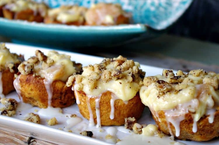Cheesecake Cinnamon Rolls recipe