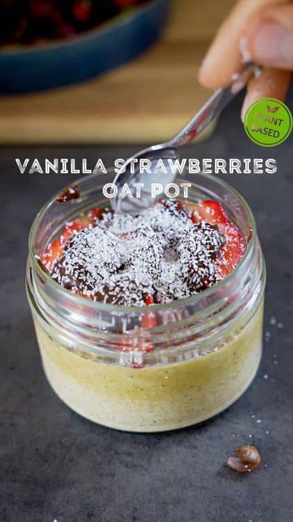 Strawberry-Vanilla Protein Breakfast Pot recipe