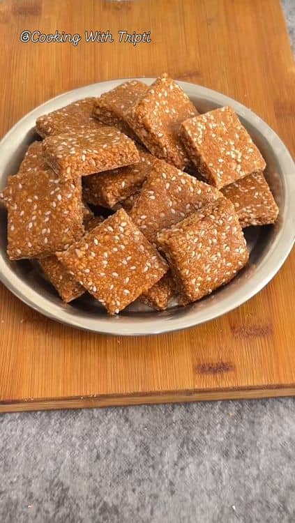 Peanut Sesame Jaggery Chikki recipe