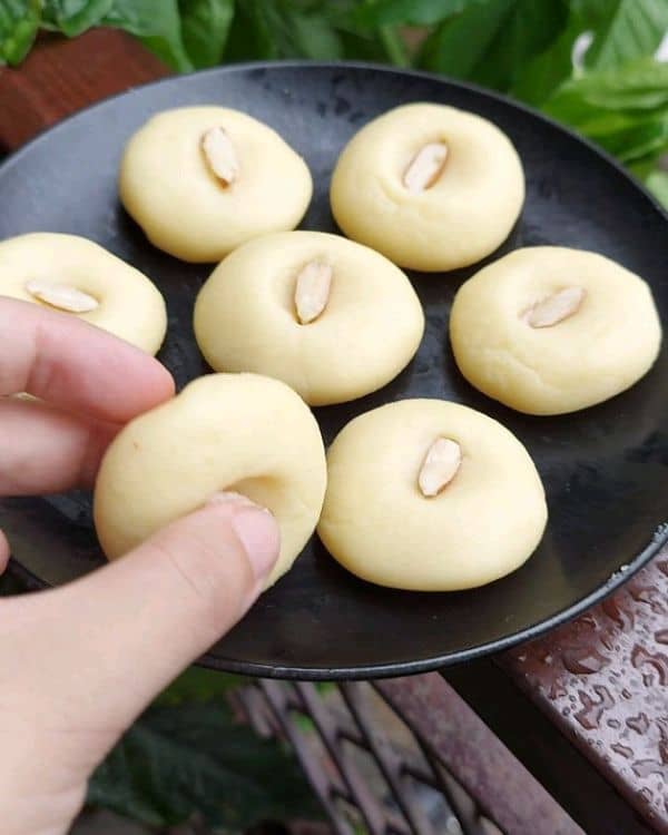Easy Milk Powder Peda recipe
