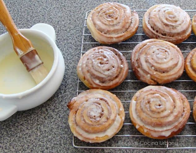 Cinnamon Rolls recipe